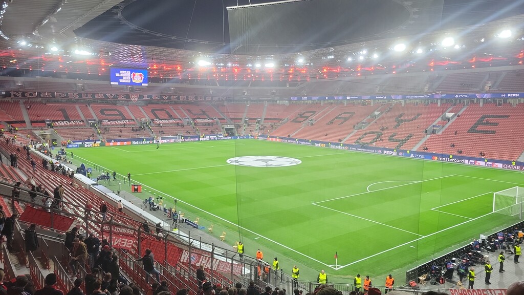 Auswärtsspiel Champions-League Leverkusen 2025